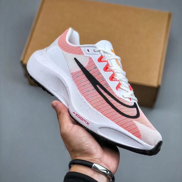 Nike Other - nike zoom fly 5